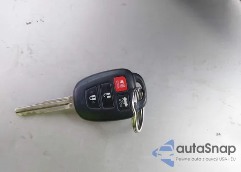 2013 Toyota Camry Se z USA, uszkodzony, nr VIN 4T1BF1FK6DU687369